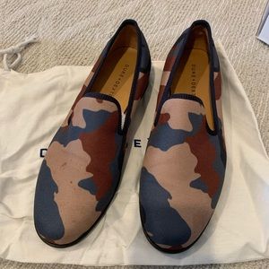 Duke & Dexter Men’s Slips size 9. Urban Camo